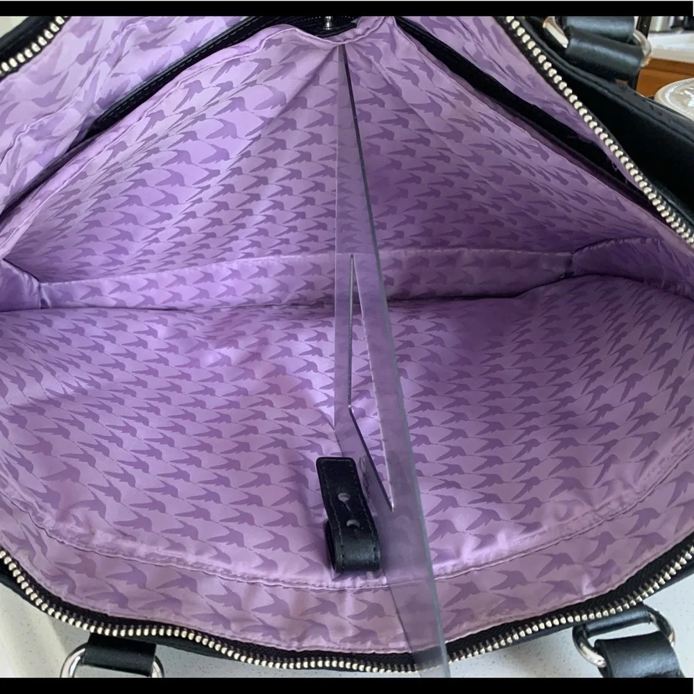 Lo&sons. BRookline crossbody /shoulder/carry on,computer iPad etc - Picture 13 of 16